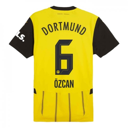 Fotballtrøye Borussia Dortmund Ozcan 6 Hjemmedrakt 2024-25 Kortermet Fotballtrøye Borussia Dortmund Ozcan 6 Hjemmedrakt 2024-25 Kortermet